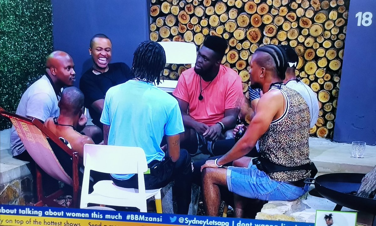 questoctober12's tweet photo. #BBManzi The boys be behaving like such primary kids newly introduced into mojolo and shiit.. Chile https://t.co/6zLdN1kpHJ