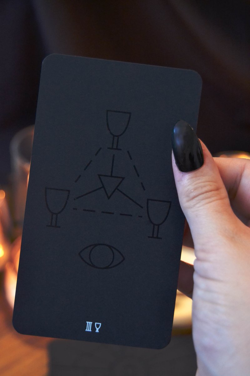 Navid Kolinoi tweet media