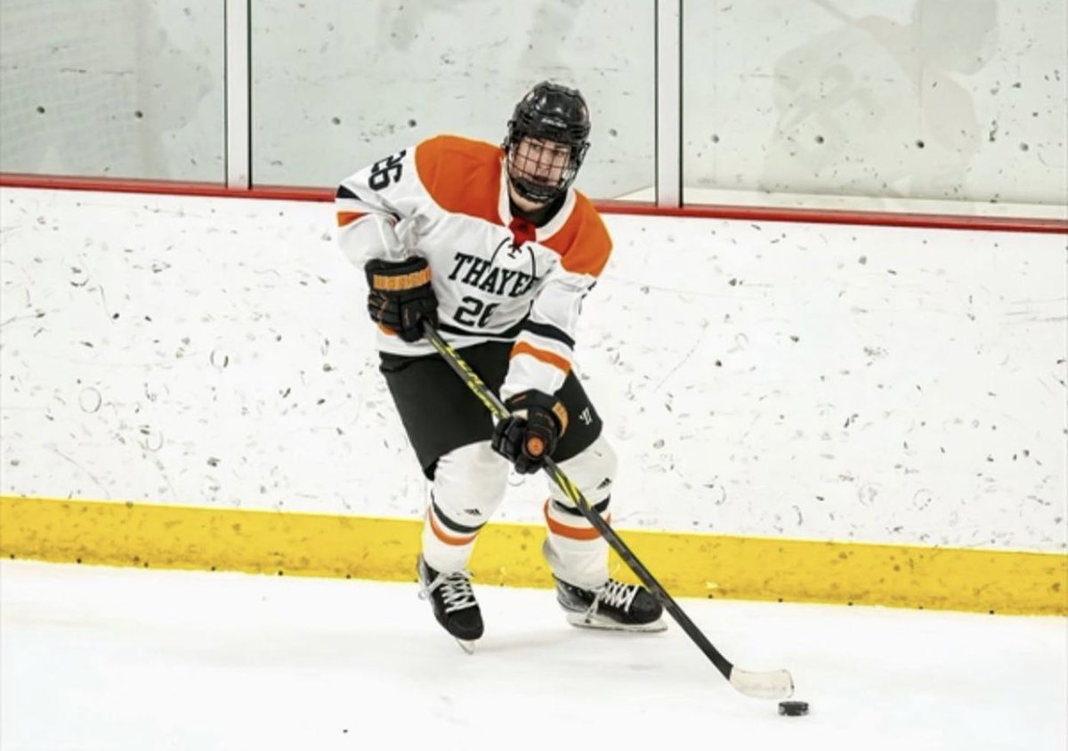 SSK_Hockey's tweet photo. We are extremely excited to announce we have signed 2003 @ThayerHockey Left Shot Defenseman Joe Freeman to an NCDC Tender Agreement for the 2022-2023 season! Welcome to the Kings!!! https://t.co/w3HL3ZRRmL