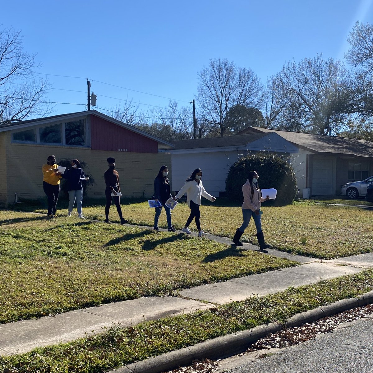 ProtectVillage's tweet photo. Another successful weekend for Protect The Village. Thank you to all the volunteers for coming out today for spreading the message about our 3 week initiative for the city of Prairie View. 🌳 https://t.co/syFNUtIUlj