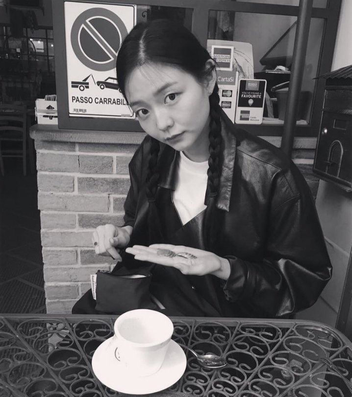 esomfiles's tweet photo. Happiest birthday to our coolest girl crush, keep on slaying! 🥳
#EsomDay #HappyEsomDay #HappyBirthdayEsom!! 💗 https://t.co/GRM5PDZv8m