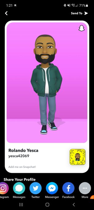 Anyone up to chat on snap just hmu im bored https://t.co/hVsItlK0db