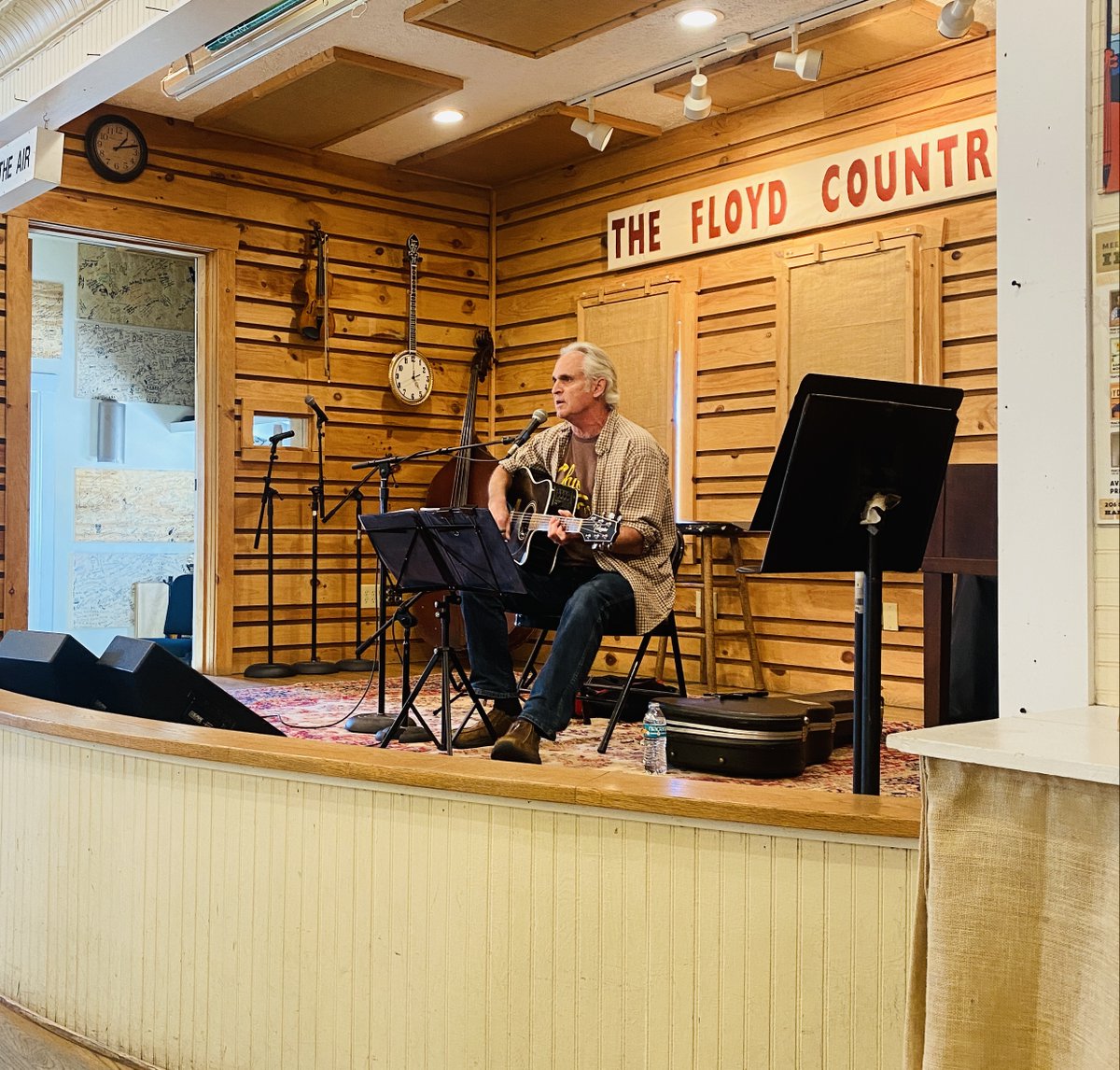 Hey Folks!  We are OPEN!  Unfortunately our musicians for this evening are stuck in the snow and ice and are unable to make it in so we will be closing early at 6PM tonight.  But Bob Chew is on the stage right now and will play until 3PM so come in if you can!