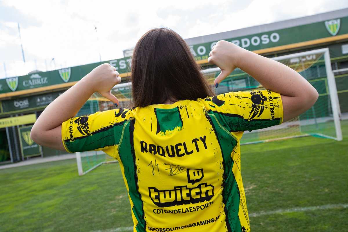Raquel_Ty's tweet photo. Uma vitória em mais um excelente torneio com prizepool de 100 eur 🤝

Obrigada @FutLink por tudo e nós raparigas iremos continuar o nosso caminho em que vocês foram os pioneiros!

Obrigada à @CMancelos e ao coach JohnnyBgoode92 pelo apoio!

Seguimos! @CDTeSports https://t.co/QD62g4xPJO