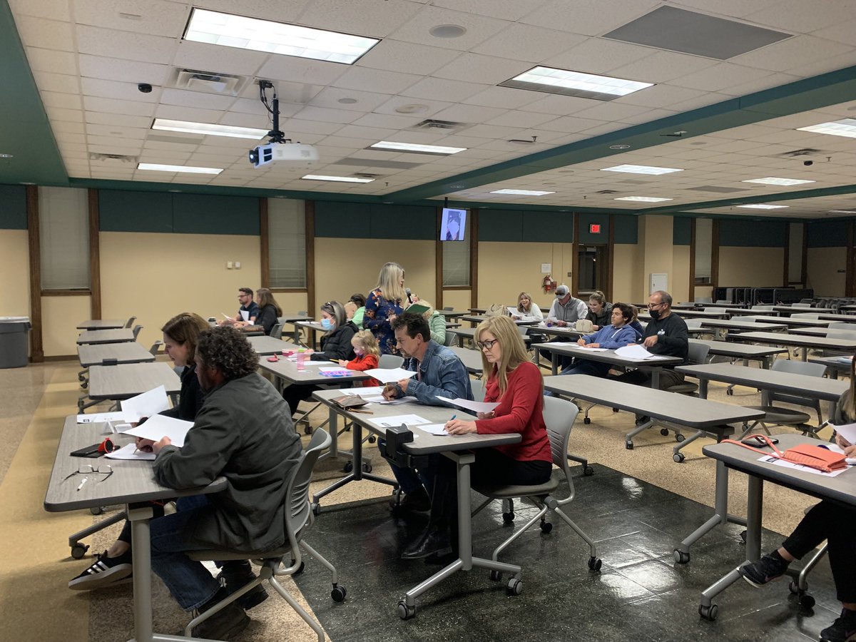 dyslexialdr's tweet photo. Another great session for others to process through what a student with dyslexia experiences on a daily basis. It was fun to see some siblings attending as well. #gcisdlit https://t.co/PsR2PPSPQN