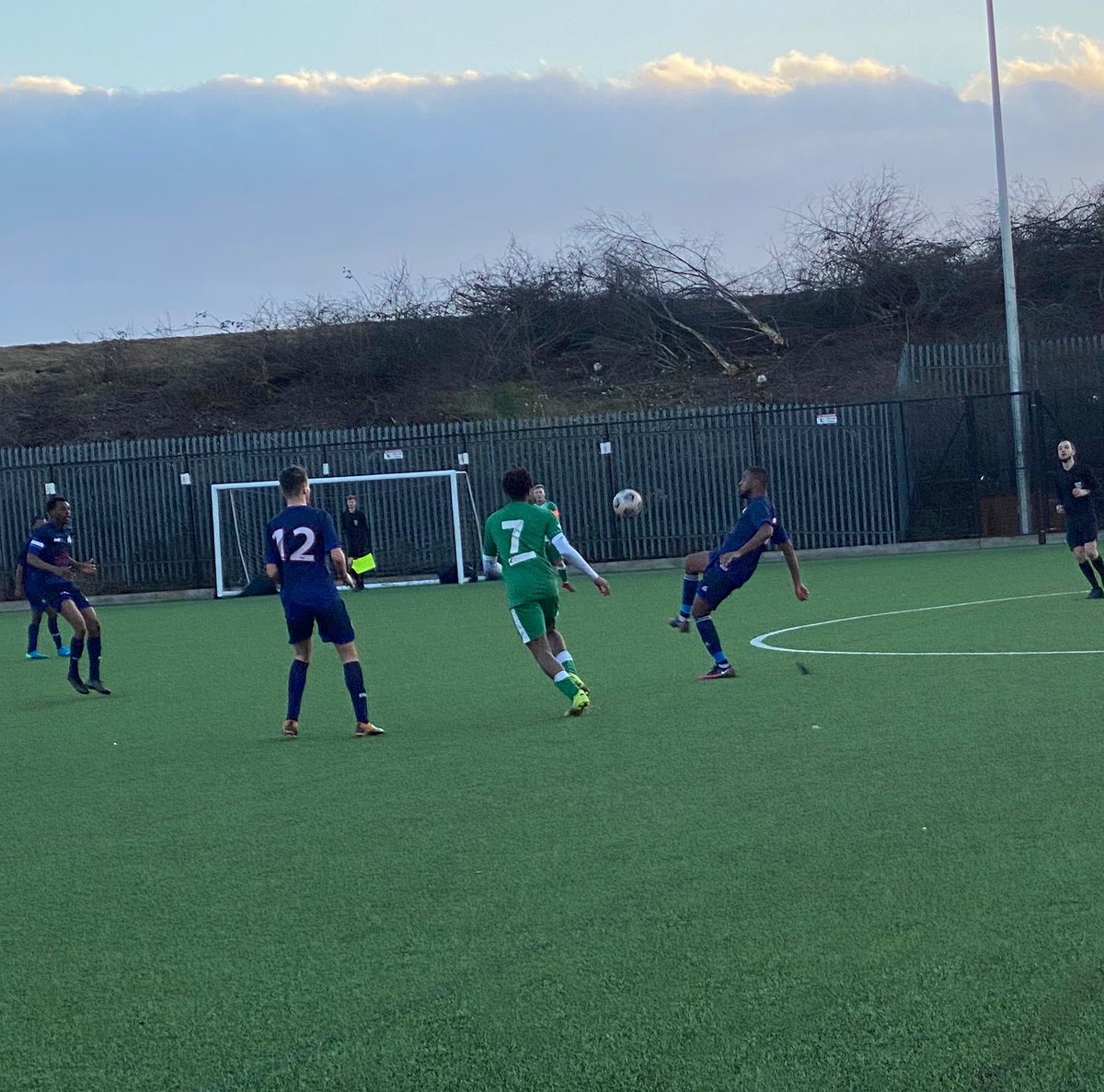 SHFC1964's tweet photo. 🔶🔷 RESULT 🔷🔶

SHFC 5
@AllscottHeathFC 1

@Taimoorhuss11 ⚽️⚽️
@Darns_7 ⚽️
@unrulyjev96 ⚽️
@TheRealDevs ⚽️

A convincing win and a great performance to go with it; but our thoughts are with our skipper Sanjay Malhi who came off with a suspected broken arm.

MOTM - @TrayOnline4 https://t.co/PY8Tdy5TwR
