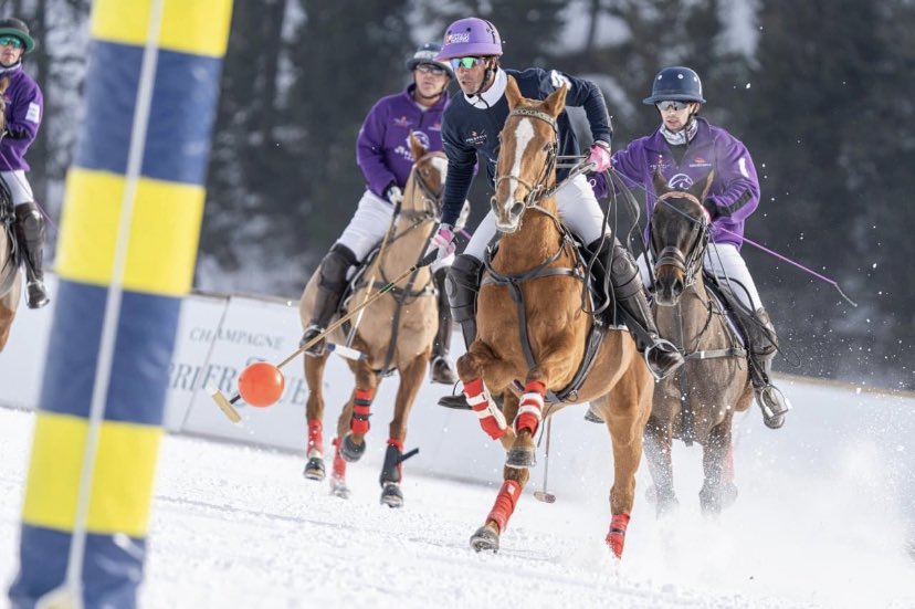 officialmys's tweet photo. 🏇İsveçrənin Sankt-Morits şəhərində keçirilən qarüstü polo üzrə 37-ci dünya kubokunda Azərbaycanı “Land of Fire” komandası yarımfinalda 2019-cu ilin çempionu “Badrutts Palace”ə qalib gələrək finala vəsiqə qazanıb. 
🎉Komandamıza uğurlar arzulayırıq!
#MysAz #MysGovAz https://t.co/rW9ZbuGpSN