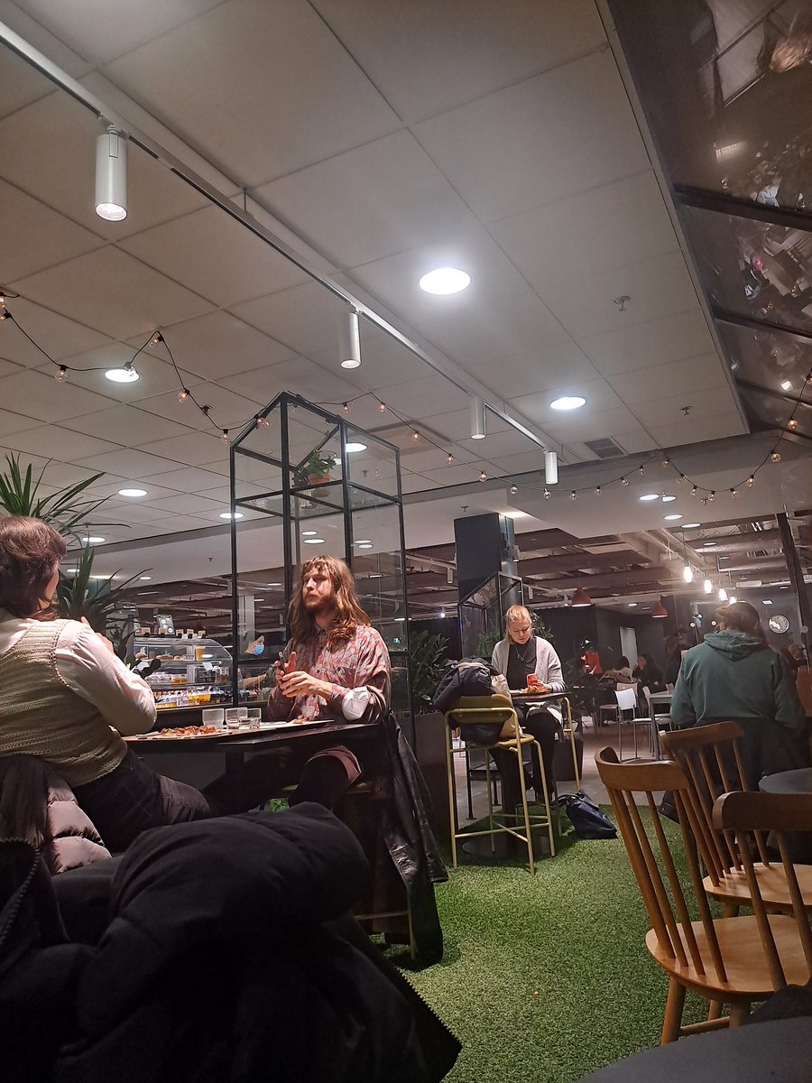 Enjoying lunch at UniCafe with <a href="/shwetakkad/">Shweta Kad</a> 😋💞