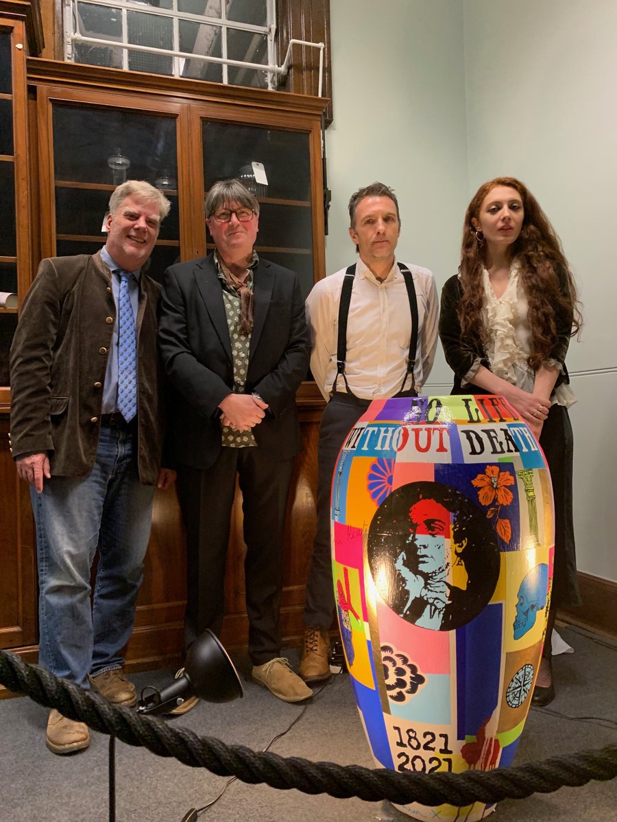 <a href="/DANBALDWINART/">DAN BALDWIN</a>’s amazing Grecian Urn for the 21st Century was unveiled at <a href="/KeatsHouse/">Keats House Museum</a> last night with the IDA's Roger Michel, Poet Laureate Simon Armitage, Dan Baldwin, and <a href="/ScarlettSabet/">Scarlett Sabet</a> -- all of whom spoke at the event!