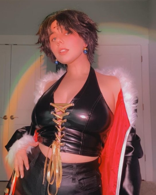 Sorry I ma$$acred ur clan I&rsquo;m a ✨MATERIAL GWORLLL✨ #hxh #chrollo https://t.co/w9AGckCNcQ<a href="/tag/hxh"class="tags"><span>#hxh</span></a><a href="/tag/chrollo"class="tags"><span>#chrollo</span></a>