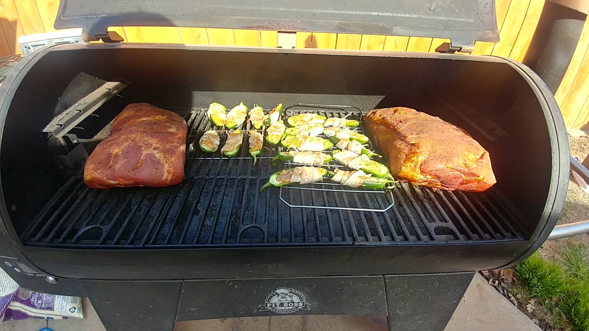 BuffetsKill's tweet image. Ohhhh, it's on... Practice run for tomorrow, go 49'ers