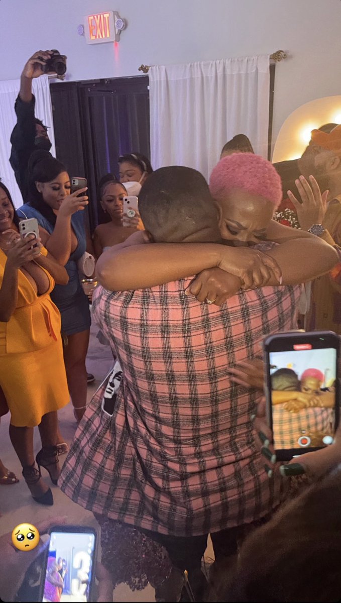 OneNuwop's tweet photo. As a matter of fact I spoke on it last night .. my TailDawg is engaged . Another Beta Psi &amp; Alpha Pi wedding 🐸 🐶 https://t.co/rtA53Jm3mo