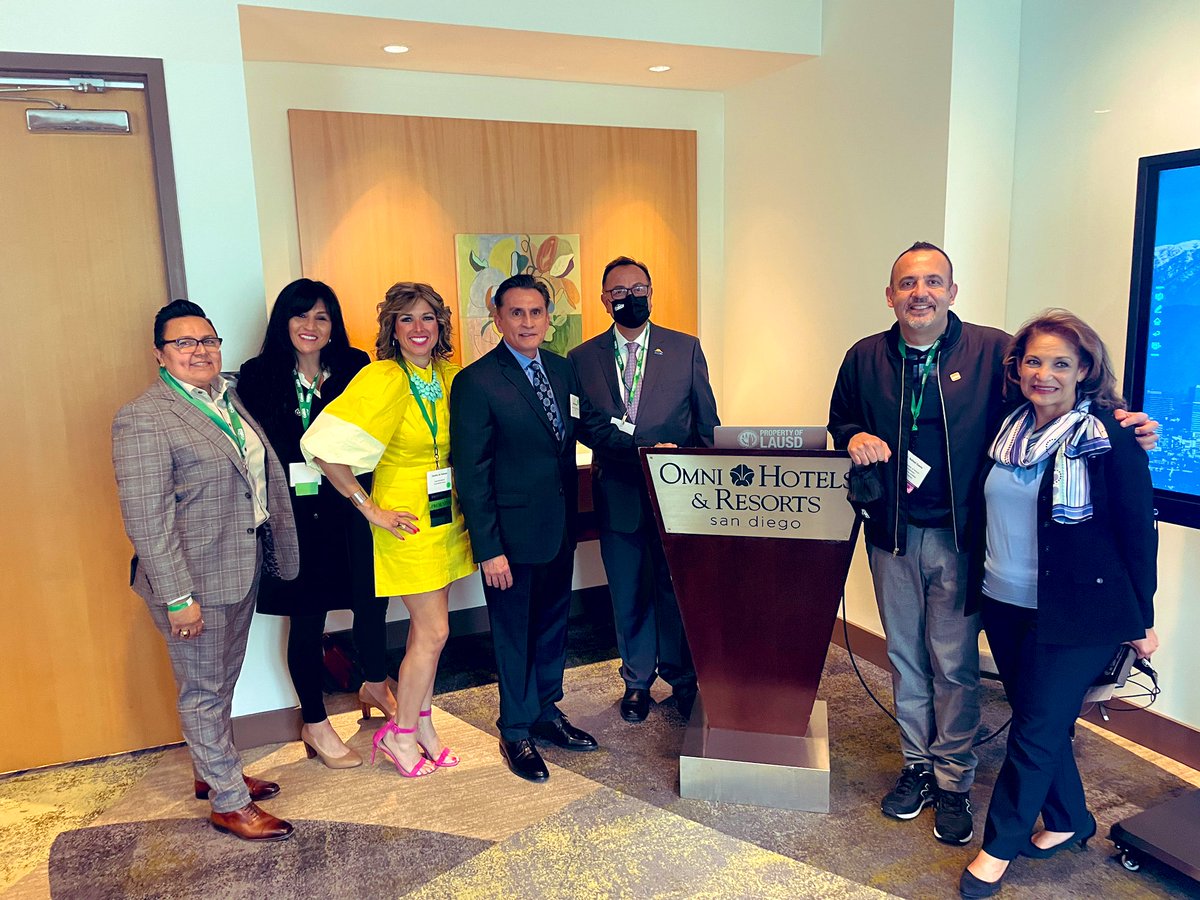 <a href="/CALSAfamilia/">CALSA</a> highlights <a href="/LASchools/">Los Angeles Unified</a> Community of Schools model.💚🌟❤️ Thank you Titus Campos &amp; Rafael Balderas for sharing your passion for the incredibly talented scholars in your areas. #ALLmeansALL @MiamiSup <a href="/DrRGaeta/">Dr. Rafael Gaeta</a> <a href="/drrmonarrez/">Rachel H. Monarrez, PhD</a> <a href="/BlainWatson/">Blain Watson</a> <a href="/DrMariaMPoulin/">Dr. Maria Martinez-Poulin</a> <a href="/rafaellbaldera1/">Rafael L. Balderas</a>