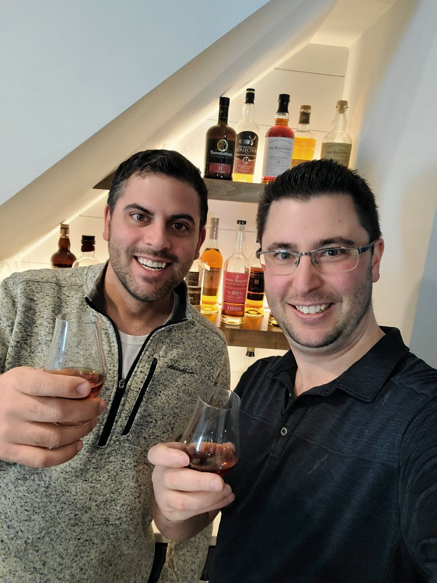 Catching up with good friend and nephrologist extraordinaire @DanielSturgill7 and family!