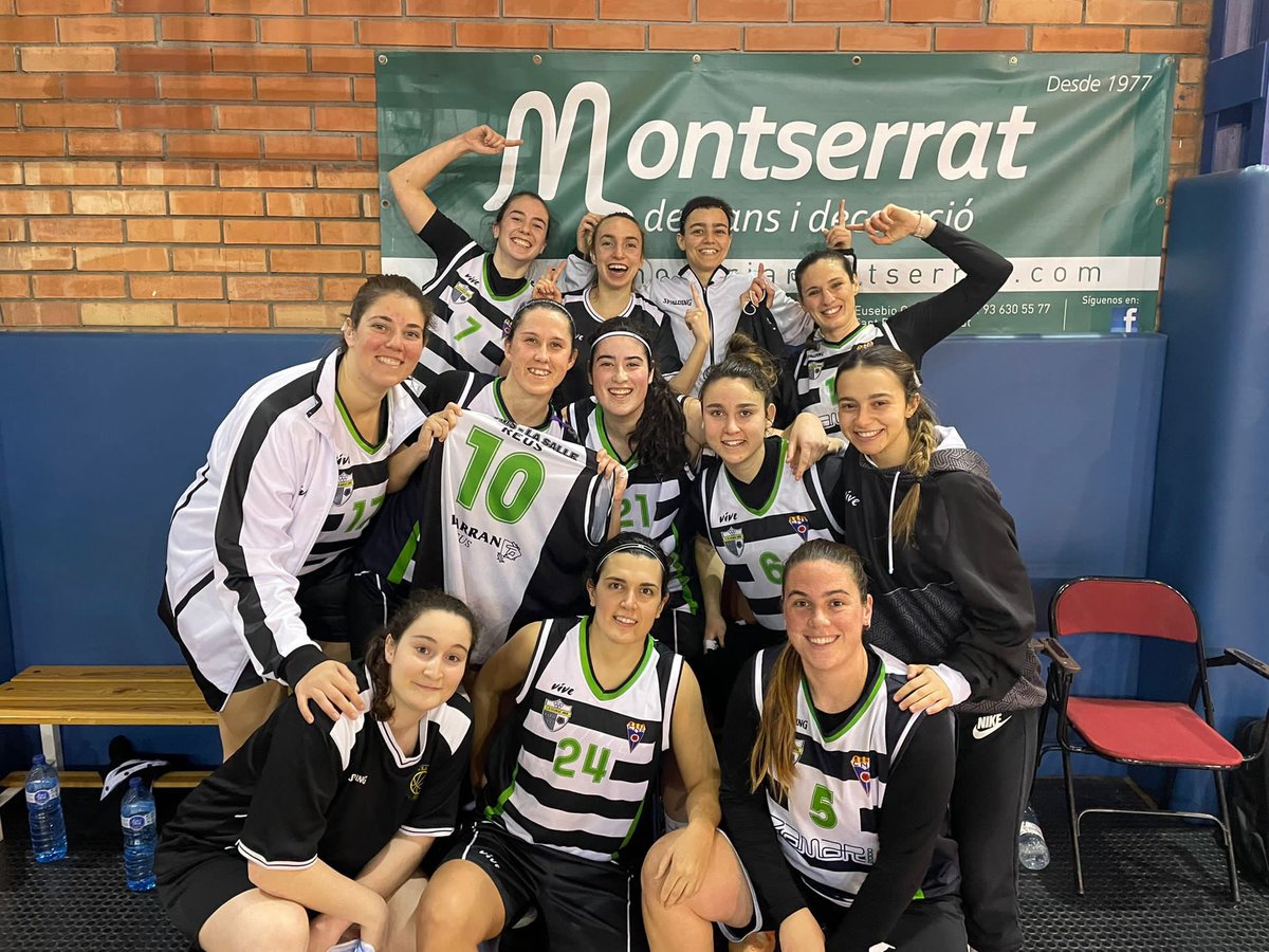 albamillan13's tweet photo. Gràcies pel dia i per tornar a la família 💛 https://t.co/7qnHP2qYMl