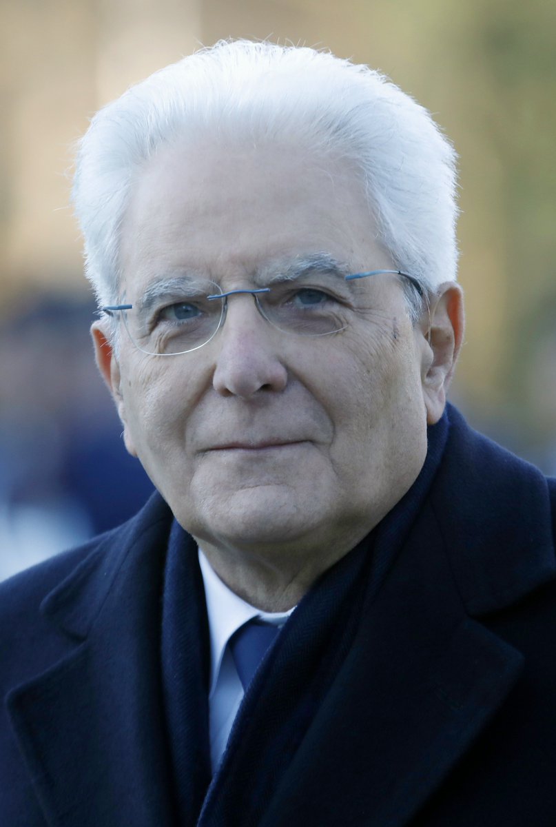 ✍️ | PRESIDENTE 

Caro Presidente Mattarella, Le auguriamo il meglio per il nuovo mandato. 
Ovviamente sappiamo che c’è molto da fare, ma tra un impegno e l’altro se ne avesse opportunità l’aspettiamo a San Siro! ⚫️🔵
<a href="/Quirinale/">Quirinale</a> #FCIM