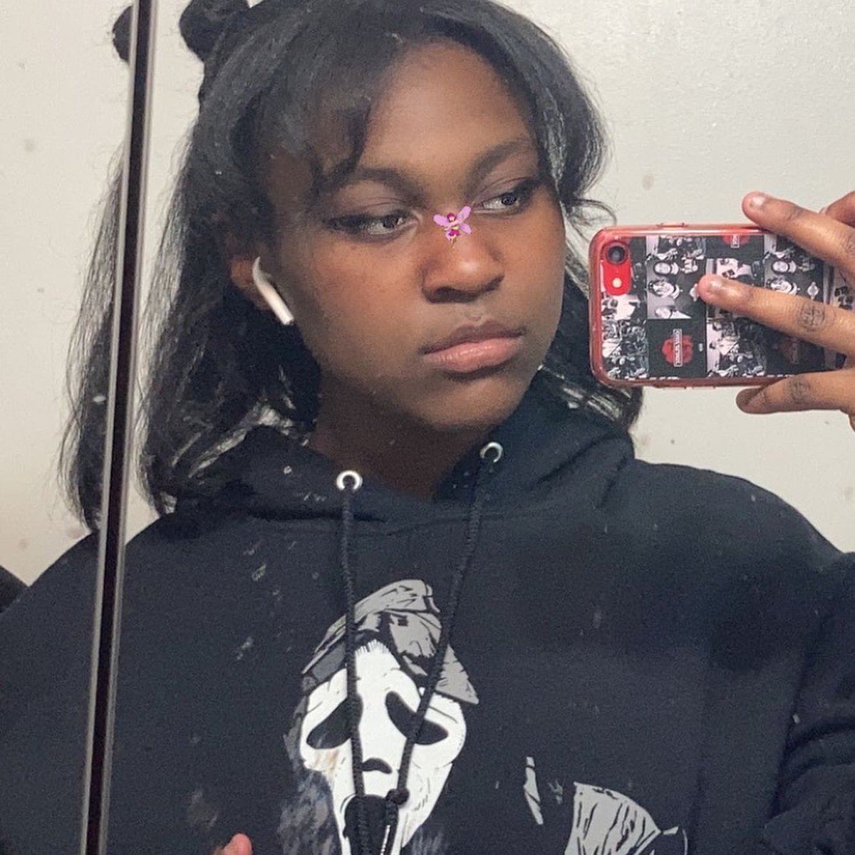 rueeatlantic's tweet photo. swag :D #rubytwtselfieday https://t.co/WJamlDwF7d