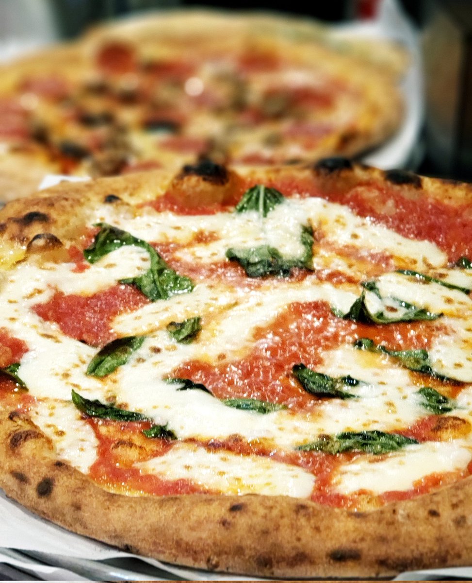 What to do with those one day prior to #GameDay jitters? Eat mo' 'zza (more pizza &amp; mozzarella), wood fired preferred!
#PizzaBoccaLupo #SFvsLAR #nflplayoffs #goNINERS <a href="/49ers/">San Francisco 49ers</a> #bangbangninergang <a href="/NFL/">NFL</a> #NFL #playoffs #dtsj #foodlover #artisan #pizza #margherita #Napoli #900Fahrenheit