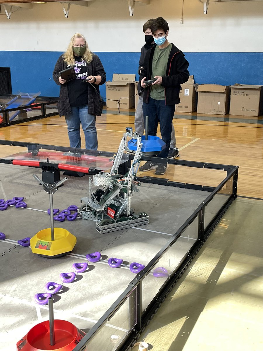 bakerylady42's tweet image. This never gets old!!! Despite our team taking a hit from Covid our Robot Kevin took 1st place at the KCS Skills Tournament today!!! This is our third 1st place win!!!! Congratulations SC ONE and our Robotics Team!!!
#OrangeNation
#GoRobotics
#CongratsKevin
#WeAreNo1