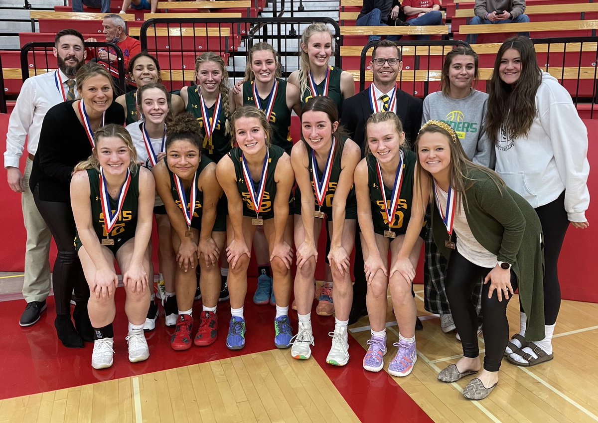 SMSRaidersAD's tweet photo. Your 3rd place winners at the MAC Tournament! Huge win ladies! HUGE! #RaiderPride https://t.co/MSwXMVCn50