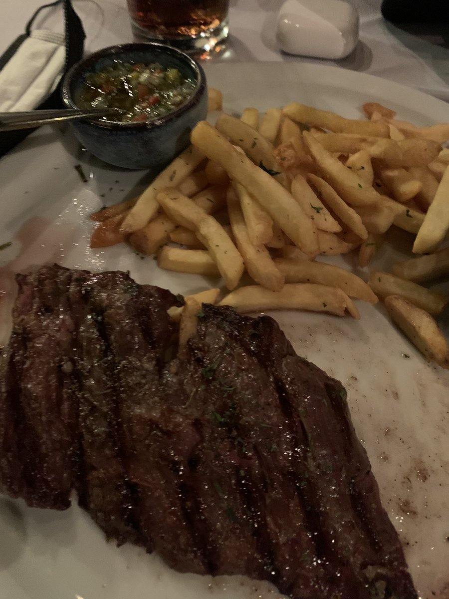 // no cap

This is by far, the best steak I’ve ever had in my entire life, idk who did this but Gordon Ramsay himself musta put his soul in the nigga who cooked this cus FUCK https://t.co/tFxD7NmcGV