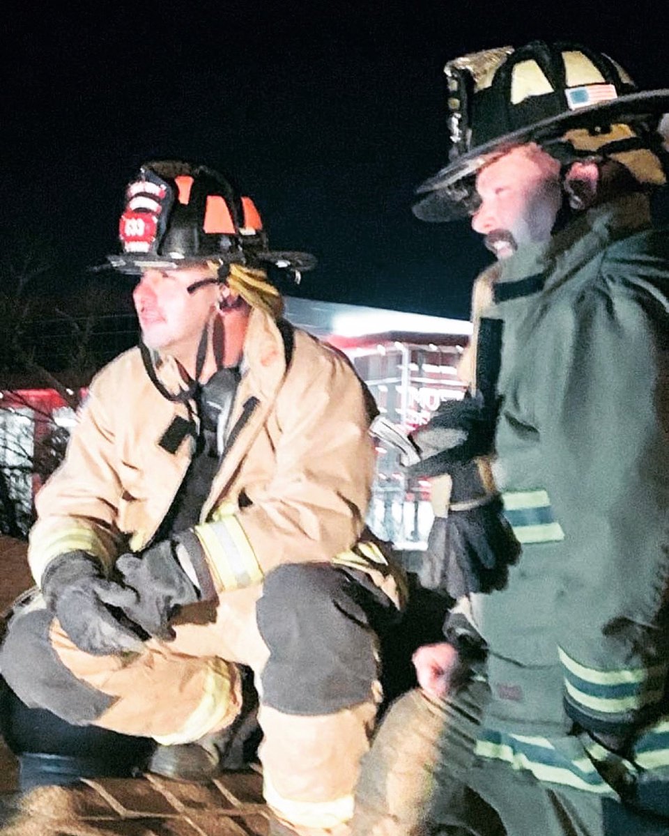 OKCFD's tweet photo. Firefighters work the day shift, night shift, and often times all through the night. #24hourshift #hereifyouneedus https://t.co/THSCozJfJ2