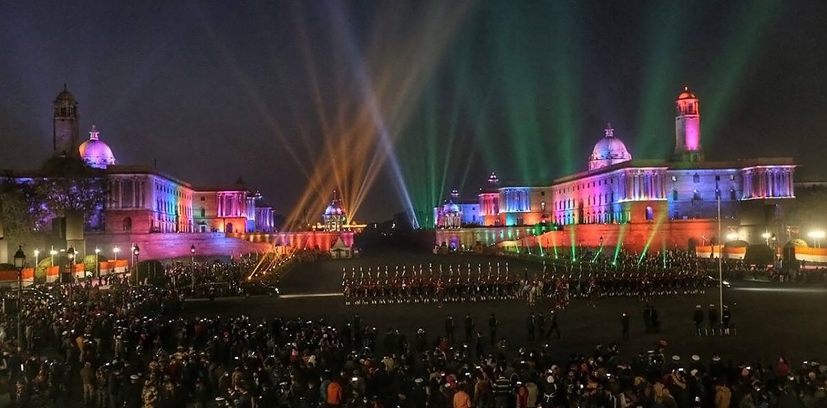 ChristieDigital's tweet photo. The first #projectionmapping ever at India’s annual #BeatingRetreat ceremony took place today, and we’re so proud we were part of it! #MSSWorld used our laser projectors to deliver spectacular projections for this traditional military ceremony. https://t.co/kr0Knq9Pdt #AVnews https://t.co/hz9ak6KkgY