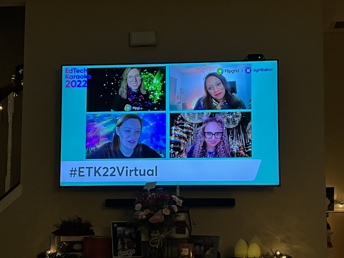 sdtitmas's tweet photo. Iβm back home after #FETC, but weβre spending our night watching the #ETK22Virtual replay on the big screen tonight πππ€πΌ
Thanks to all of you who made Thursday such a special night filled with fun, inspiration, and love! π
πΊ https://t.co/LEeI7w8Wai https://t.co/Sk3YeGkvN3