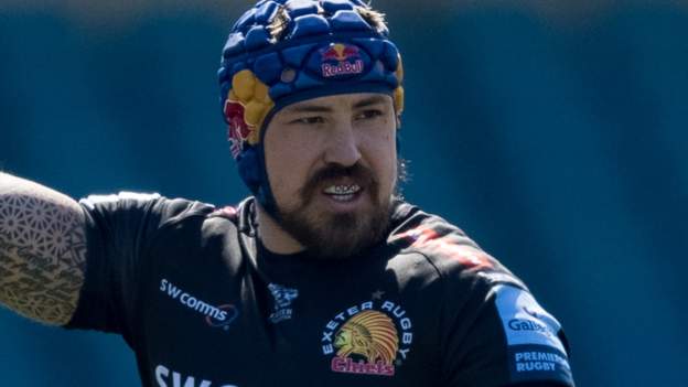 prieststeven's tweet photo. I cant be the only one who thinks the face on the new @ExeterChiefs logo looks familiar, cant think where they got the inspiration from... hope @nowellsy15 gets a slice of future shirt sales. 

#Rugby #6nations #Chiefs #rugbyfamily #exerterchiefs https://t.co/oGo75wzgEv