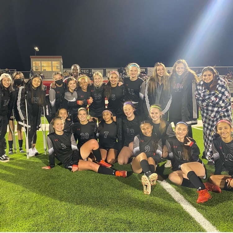 TLRedRaiders's tweet photo. The JV-White team also defeated Mesquite last night 4-0! #TLSOCCER
Goals:
Molly Bryans (2)
Cielo Garcia
Elizabeth Parker
Kylie Broumley
Assists:
Kylie Broumley (2)
Tiffany Gurrusquieta
Ashley Zavala https://t.co/tKIiVOnSXg