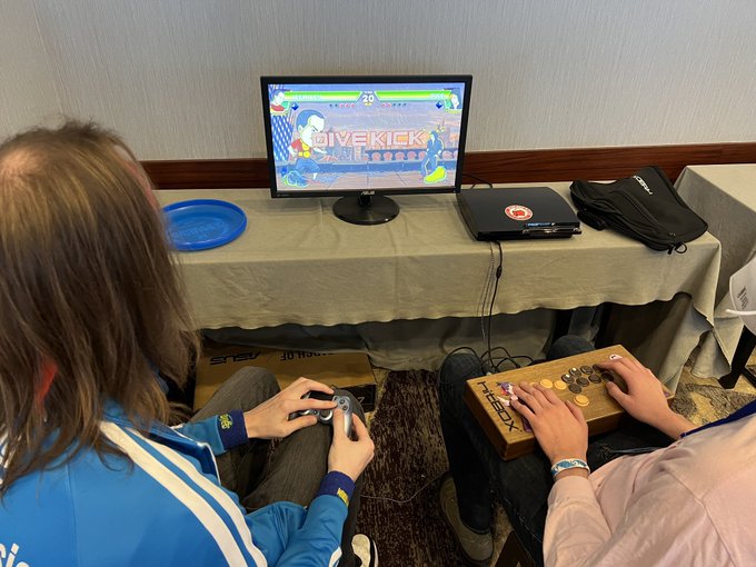 Watch Alex Jebailey's leaked NSFW photo on TwXstars