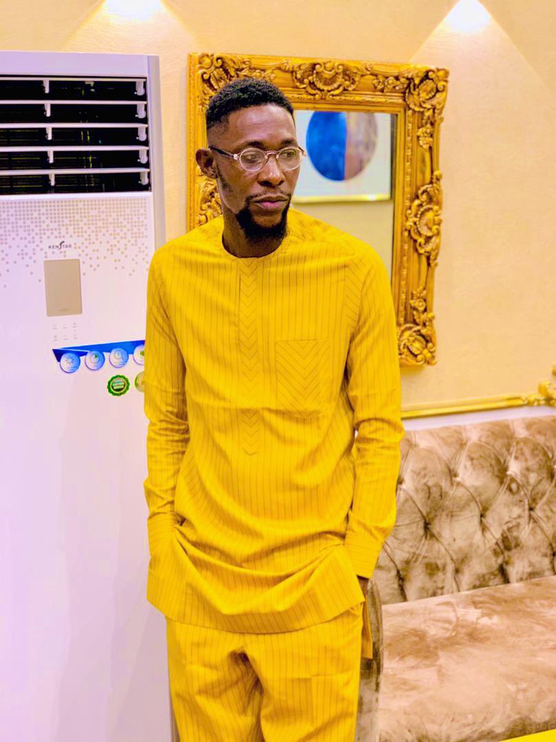 Peruzee_fela's tweet photo. 💛💛 https://t.co/jjAOQGvq4d