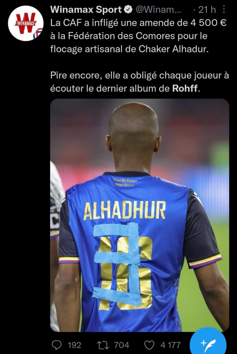 booba's tweet image. .@Giggs_ c’qu’y faut que tu comprennes c’est que lui quand y perd 2-1 c’est comme si il avait gagné 1 à 2 t’as capté? C’est la psychiatrie 🤣 lui si il a 1 numéro du loto, le lendemain matin première heure il est à la Française des jeux avec sa cravatte en fer! C un fou 🤣🤣🤣