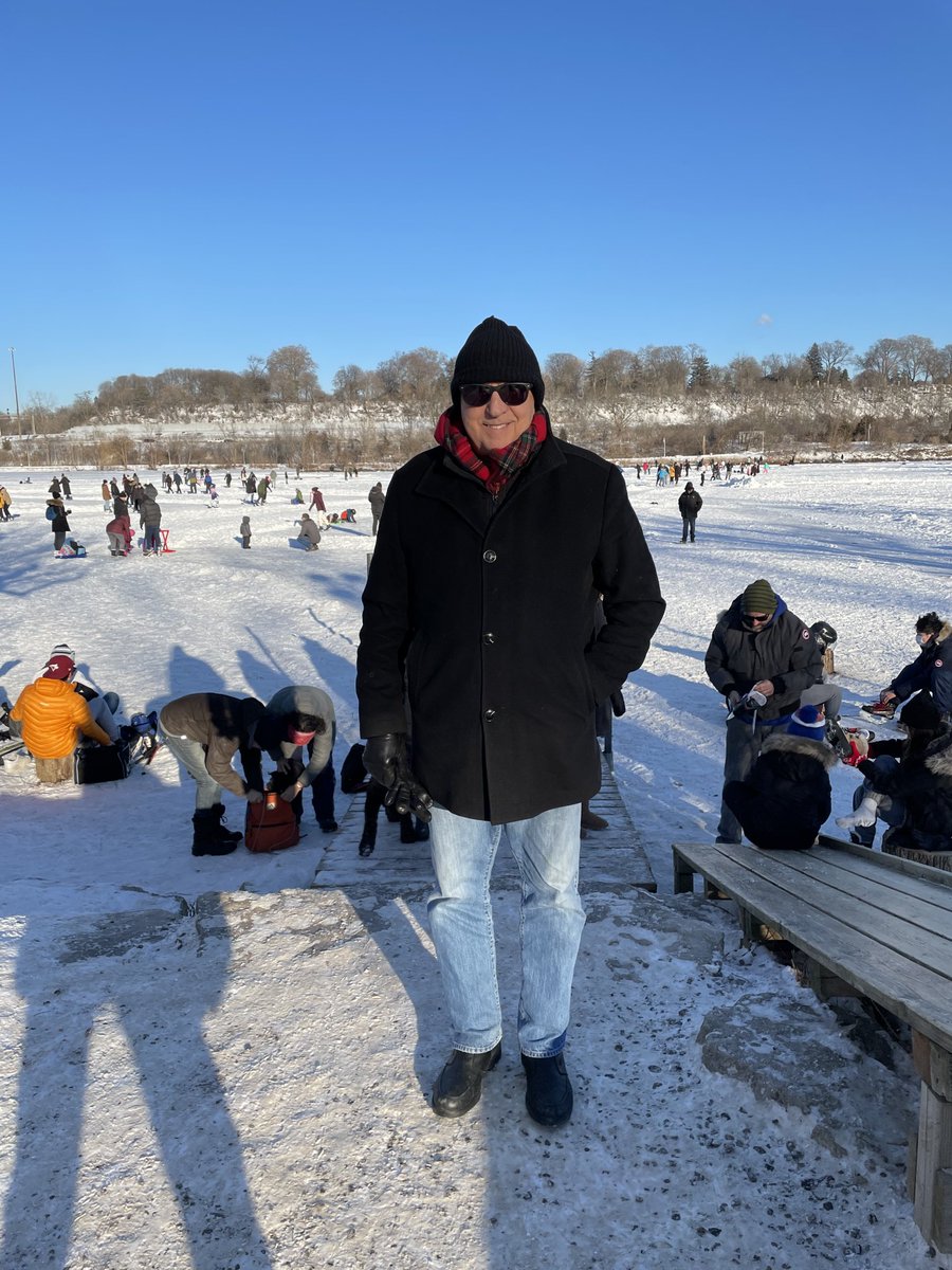 LarryDiIanni's tweet photo. Winter fun at #PrincessPoint ⁦@cityofhamilton⁩ https://t.co/mFpHCpAlVX