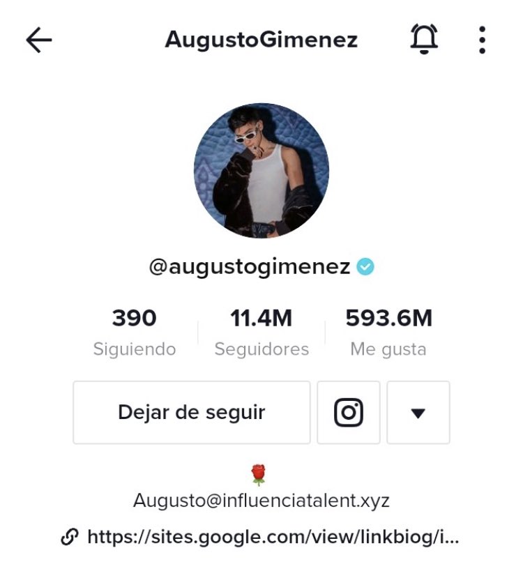 parcerita27's tweet photo. Mor felicidades sigue creciendo mas y mas bb 😍🌹 @AugusGimenez 11.4 Millones #Augusters 🦇 https://t.co/MV7uOlxV9x