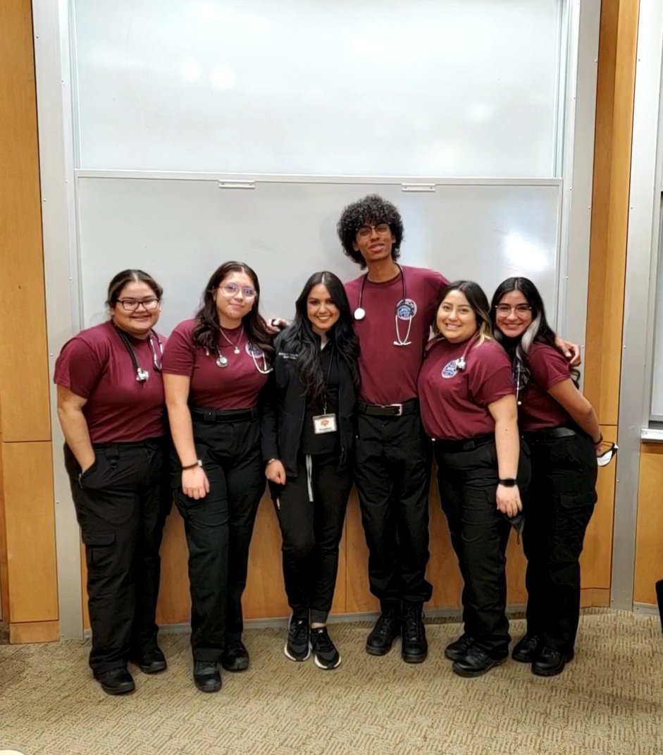 shs_emt2020's tweet image. Super proud of my students for their outstanding presentations this morning at MedVenture for Your Future! God job representing SHS and EPCC! 
@SocorroHS_HPA @EPCCNews 
#emtstudents
