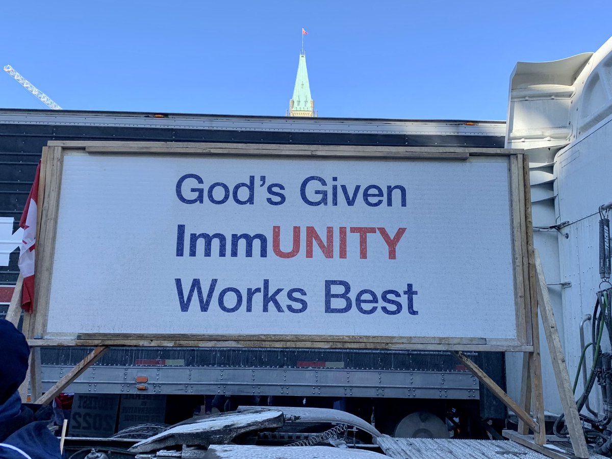 jocastab's tweet photo. The positivity was everywhere. It was beyond inspiring to see so many standing up for choice, autonomy, and freedom. #ConvoyForFreedom2022 #TruckersForFreedom #TruckersConvoy2022 https://t.co/8w0MumZfvB