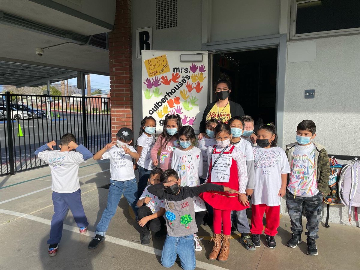 Casey_Cougars's tweet photo. Casey Cougars celebrating being 100 days smarter! Congratulations to all of our scholars who received bookmarks for making growth from their Fall to Winter iReady assessment. https://t.co/4aLy0XSdti