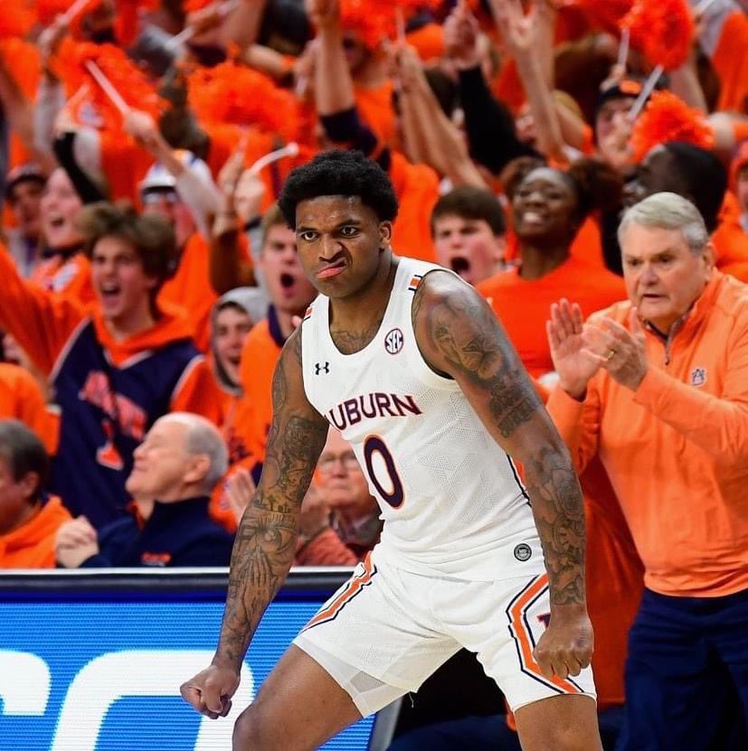 blakecody's tweet photo. @OU_MBBall https://t.co/1MixZGrtjE