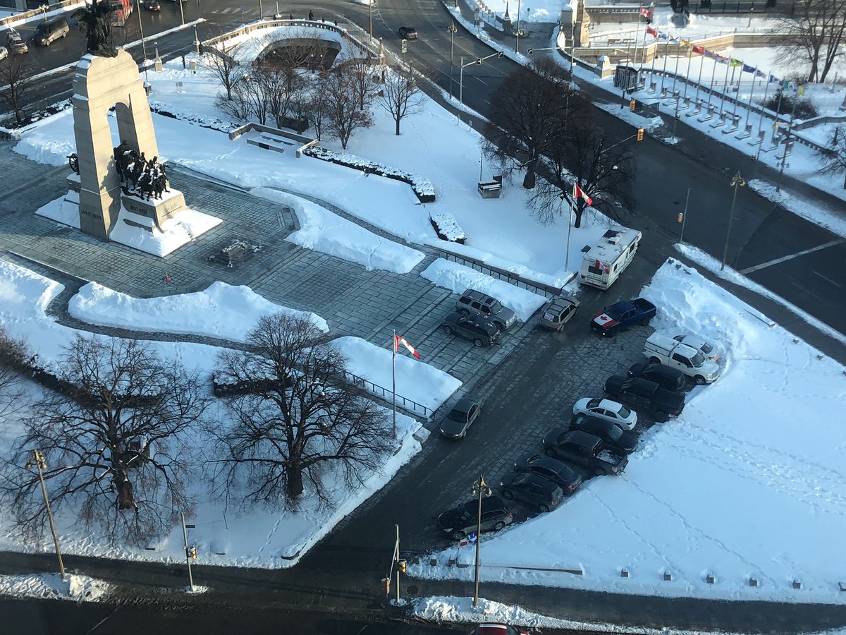 Erin O'Toole, Pierre Poilievre, and Conservative MP's endorsed this. They encouraged this.

Absolute muppets.

#FluTrucksKlan #Ottawa