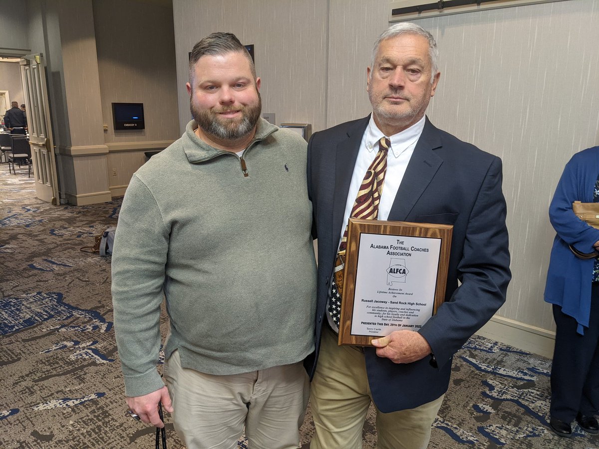 DakeCoach's tweet photo. Not everyone gets to be related to one of the best that ever did it. This guy has influenced my approach to this profession more than he will ever know. Congratulations on the lifetime achievement award from the #ALFCA @RussellJacoway https://t.co/EDygjxN7N5