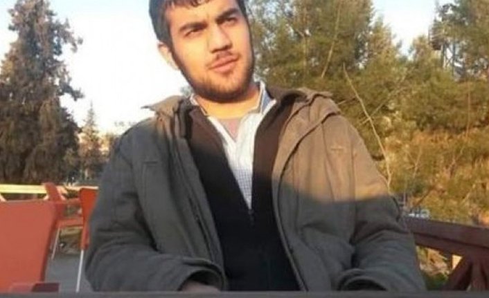 KacSatOldu's tweet photo. Şanlıurfa'da ataması yapılmayan 28 yaşındaki Rehber Öğretmeni Murat K. intihar etti. https://t.co/rzRFnUWAgf