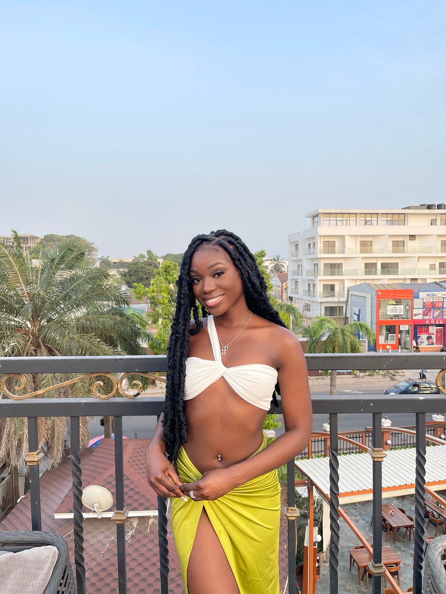 thegirlPT's tweet photo. 🏝 https://t.co/074EewRAme