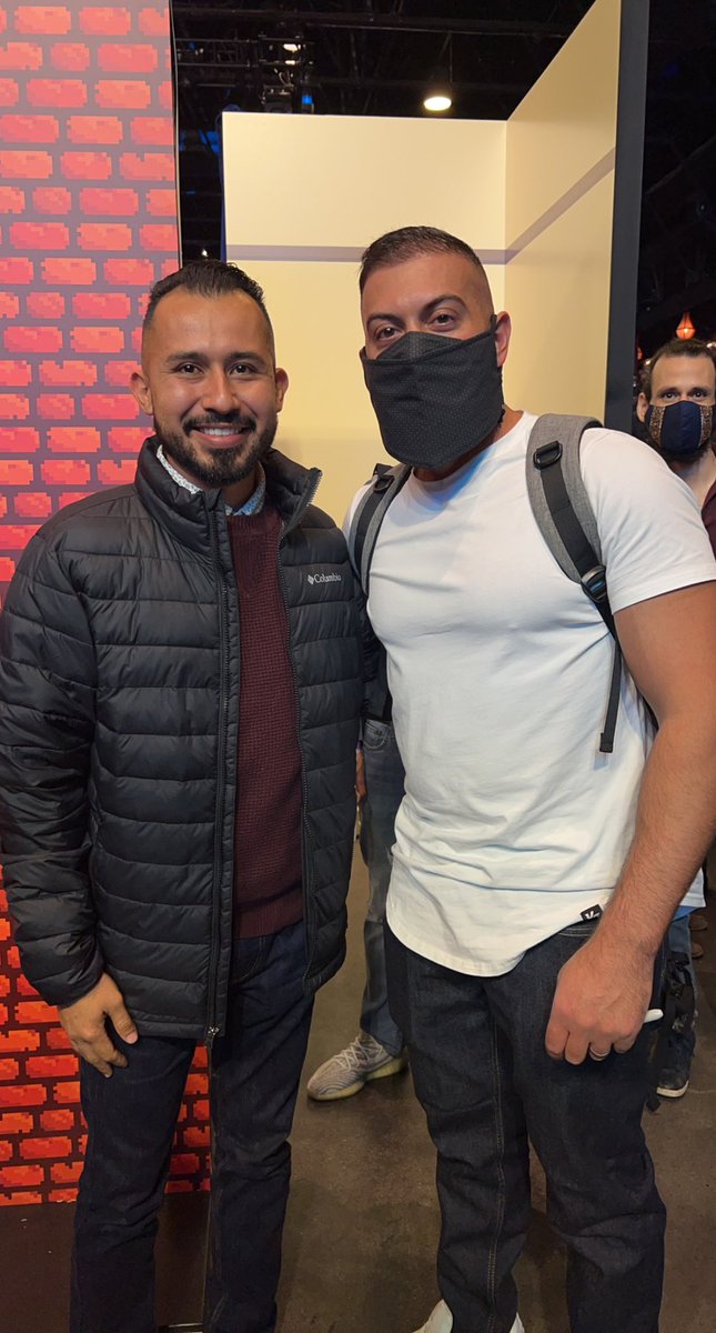 JRP013's tweet photo. Got to meet the one and only @poke_rev  thanks for all you do! https://t.co/lv0wivhRj4