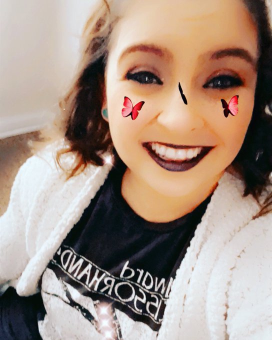 The fit for my stream ! https://t.co/wMWmlWd7AU<a href="/tag/humpday"class="tags"><span>#humpday</span></a><a href="/tag/ama"class="tags"><span>#ama</span></a><a href="/tag/wednesdaymotivation"class="tags"><span>#wednesdaymotivation</span></a><a href="/tag/twitchcom"class="tags"><span>#twitchcom</span></a>