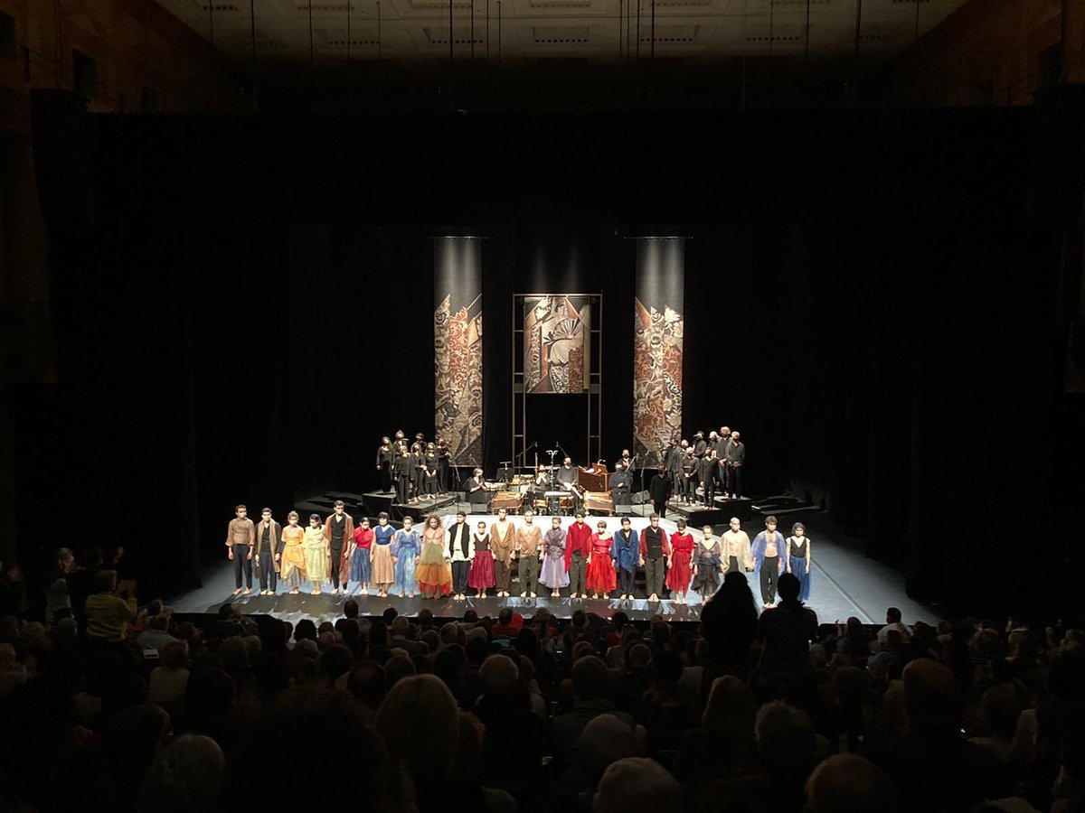 Aedesensemble's tweet photo. Encore un magnifique moment partagé sur la scène de la @CiteMusicale Metz - Arsenal avec Les Porteurs d’Ombre - Dominique Brun, François Chaignaud et @LesSiecles sous la direction de #MathieuRomano ! 
Nijinska I Voilà la femme bientôt à @LeVolcan76 🤩 https://t.co/Im7ATwhNIz