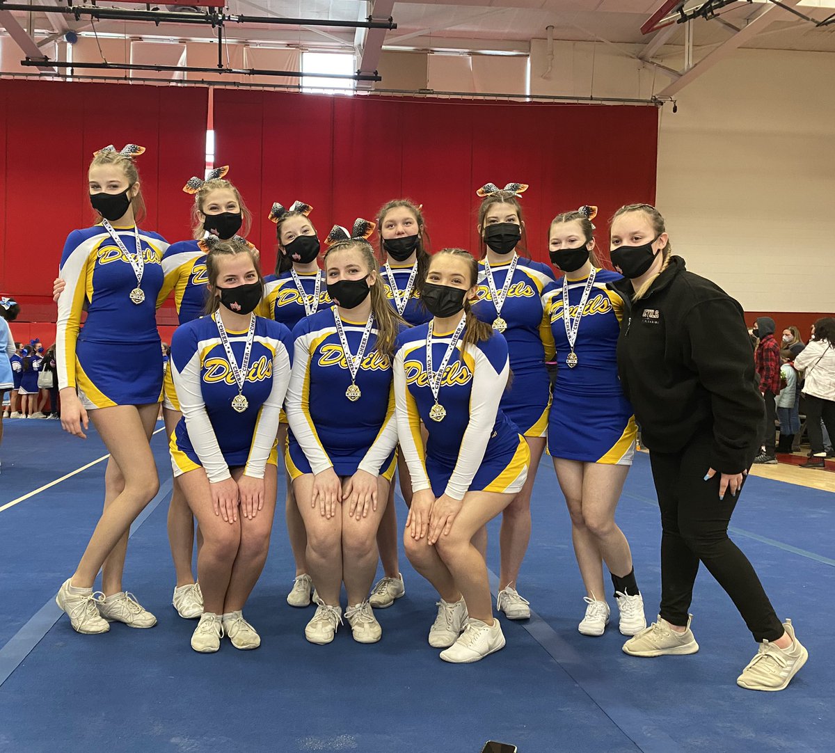PoultneyCheer's tweet photo. CVCC Small Varsity Runner-up 💙🥈💛 Only room to improve from here, let’s do this! #poultneypride https://t.co/IVoVxsXzqe