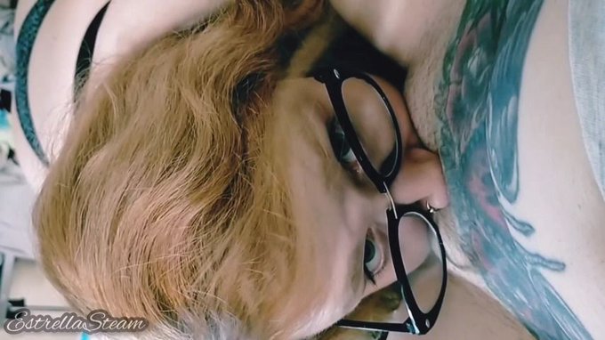 Sold my vid! Compilation of videos eating pussy https://t.co/NYCMWMcvNd #MVSales https://t.co/7eUy1N<a href="/tag/mvsales"class="tags"><span>#mvsales</span></a>