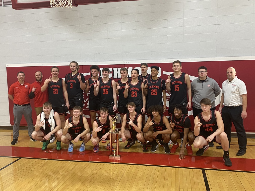 🏀WHAT A GAME! The Spartans claim the championship 🏆 on a Keyshaun Elliott free throw with no time left on the clock. Fantastic game by two great teams. Thanks to all the fans who came out and got loud. Go Spartans!🏀