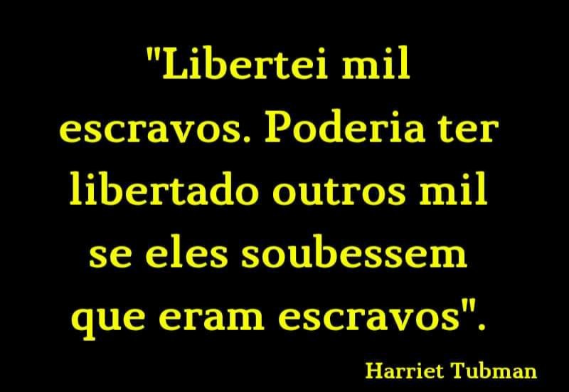 oPorqueista's tweet photo. @ExpondoBolsomi1 @AAroma7 @MrcioPaulino16 @jairbolsonaro Poxa dissonante, ta na media mesmo hein, mas vamos la, eu traduzo:
Vc insinua culpa a "quem afinal esta governando" e conclui dizendo q "o desgoverno atual esta destruindo o Brasil e seus recursos"
Quer que eu desenhe?

Mas nao sei não... Conhece a Caverna de Platao? https://t.co/XCnvNX7Xm1